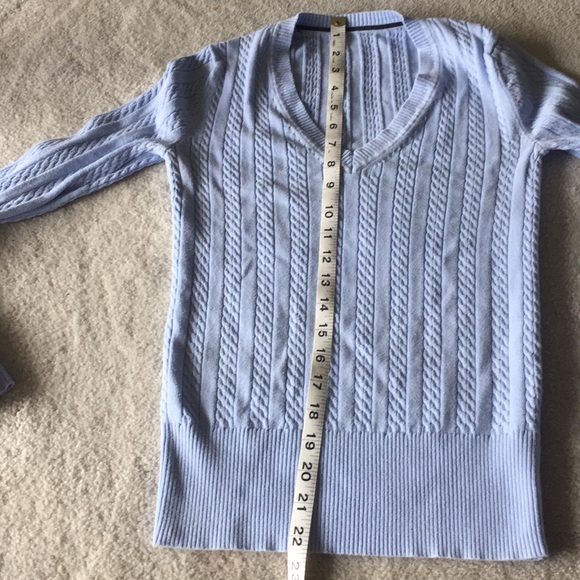 Girls J. Crew sweater - Picture 6 of 7